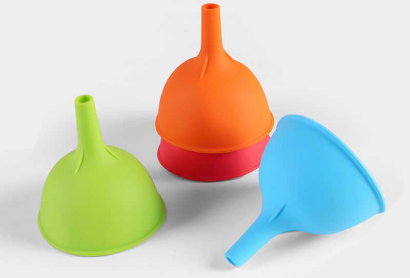 small silicone funnel
